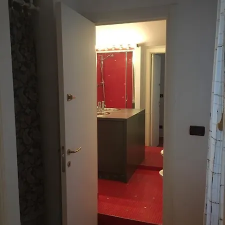 Lo Studio * טריאסטה