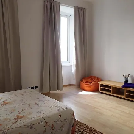 Lo Studio * טריאסטה